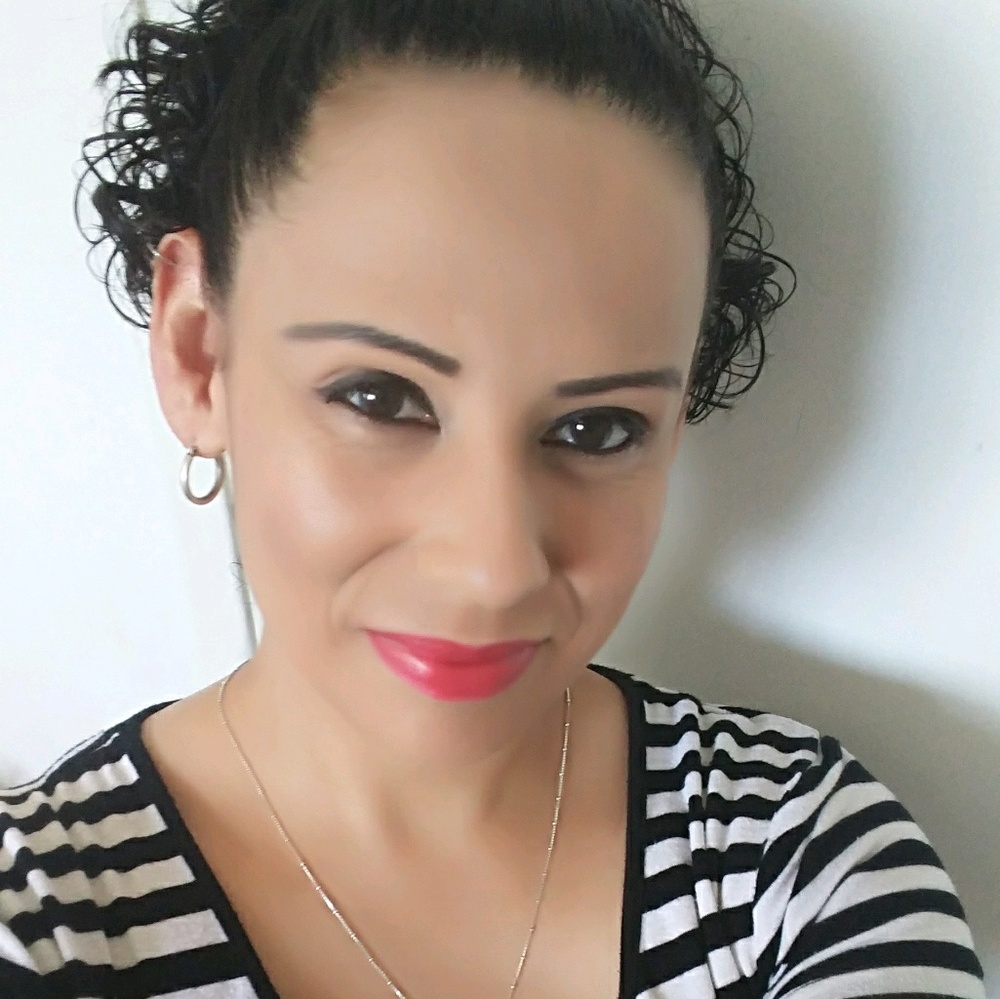 Meet your Posher, Rebecca